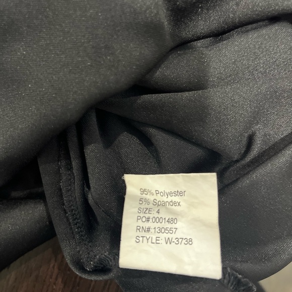 Elegant Women’s Multicolored Shirt – Size 4x – Classic & Versatile - Picture 2 of 2